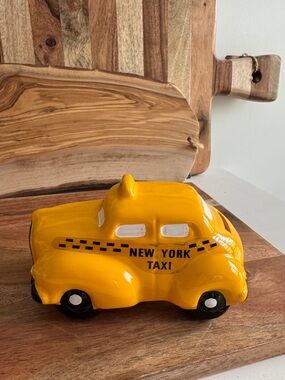 Yellow New York Taxi Cab Ceramic Piggy Bank Iconic New York
